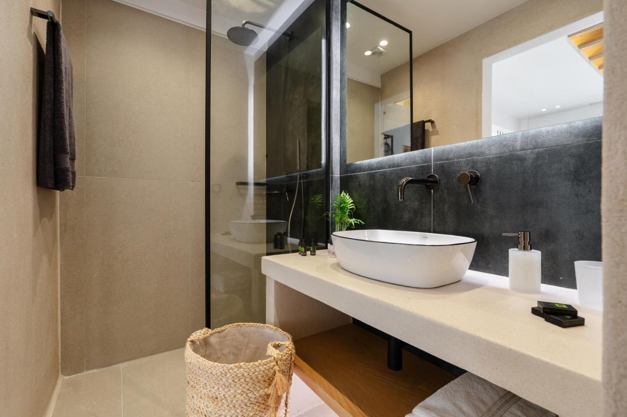 Elvirtus Suites Naxos City Ngoại thất bức ảnh