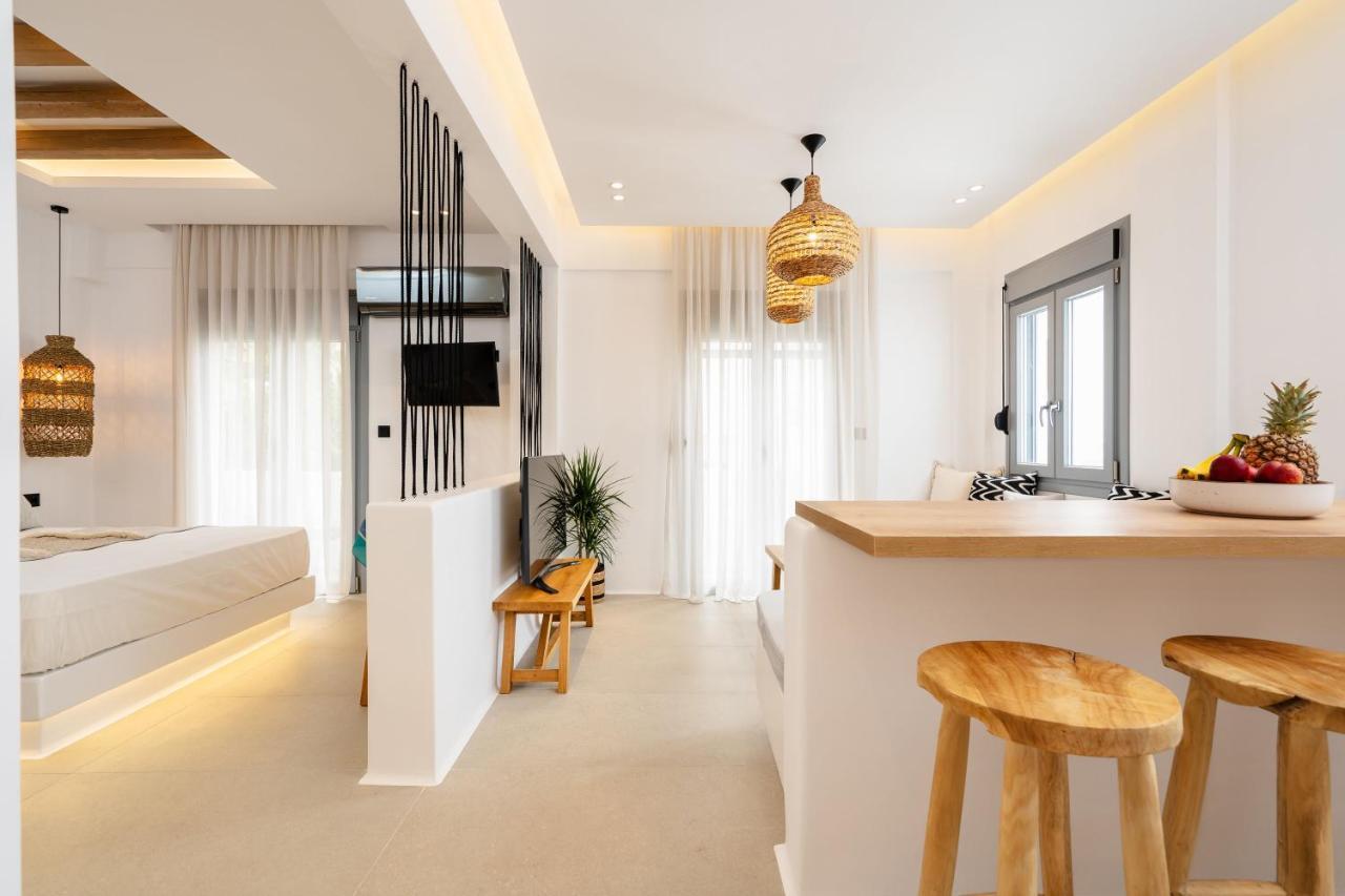 Elvirtus Suites Naxos City Ngoại thất bức ảnh